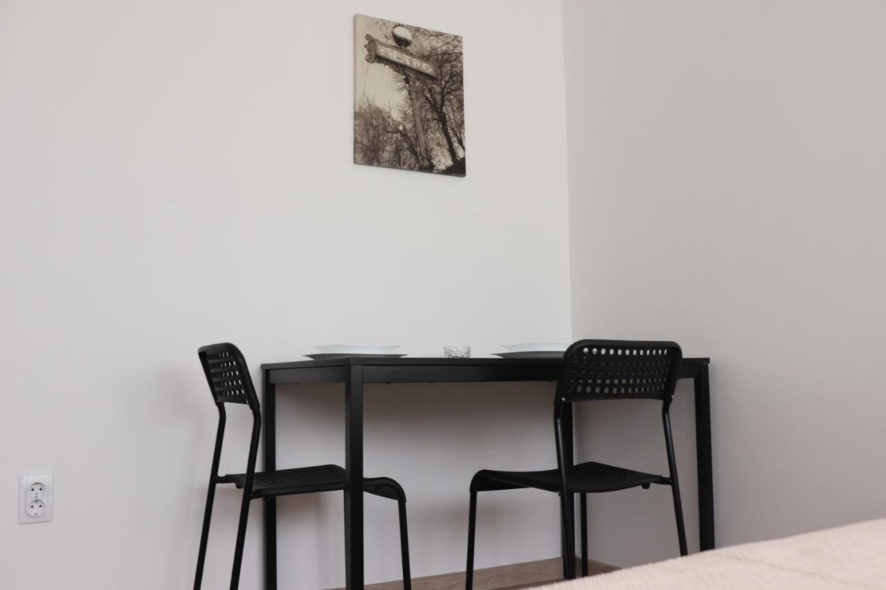 Apartman Lena Banovo Brdo Apartment Belgrad Exterior foto